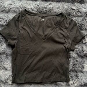 Black V-Neck Crop Top